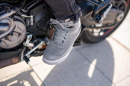 BUTY MOTOCYKLOWE | SHIMA SX-2 EVO GREY | KRÓTKIE MĘSKIE TRAMPKI + GRATISY