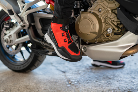 BUTY MOTOCYKLOWE | SHIMA TAKESHI RED | KRÓTKIE MĘSKIE SNEAKERSY + GRATISY