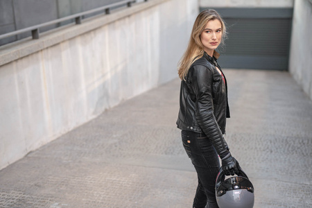 KURTKA MOTOCYKLOWA | SHIMA WINCHESTER 2.0 BLACK | DAMSKA SKÓRZANA + GRATIS