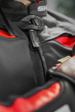 KURTKA MOTOCYKLOWA | SHIMA CHASE RED | MĘSKA SKÓRZANA SPORTOWA + GRATIS