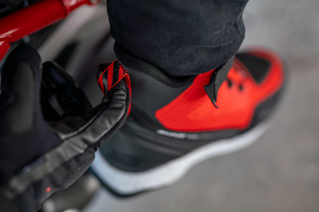 BUTY MOTOCYKLOWE | SHIMA TAKESHI RED | KRÓTKIE MĘSKIE SNEAKERSY + GRATISY