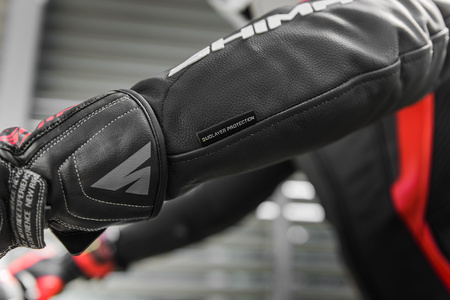 KURTKA MOTOCYKLOWA | SHIMA CHASE RED | MĘSKA SKÓRZANA SPORTOWA + GRATIS