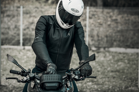 KURTKA MOTOCYKLOWA | SHIMA SHADOW TFL | MĘSKA SKÓRZANA KLASYCZNA + GRATIS