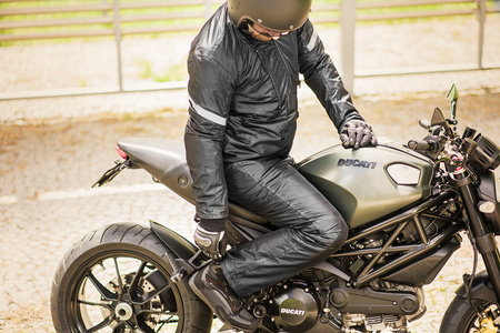 SPODNIE MOTOCYKLOWE | SHIMA JET | MĘSKIE WODOODPORNE + OCHRANIACZE GRATIS