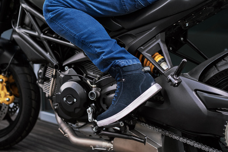 BUTY MOTOCYKLOWE | SHIMA SX-2 EVO BLUE | KRÓTKIE MĘSKIE TRAMPKI + GRATISY
